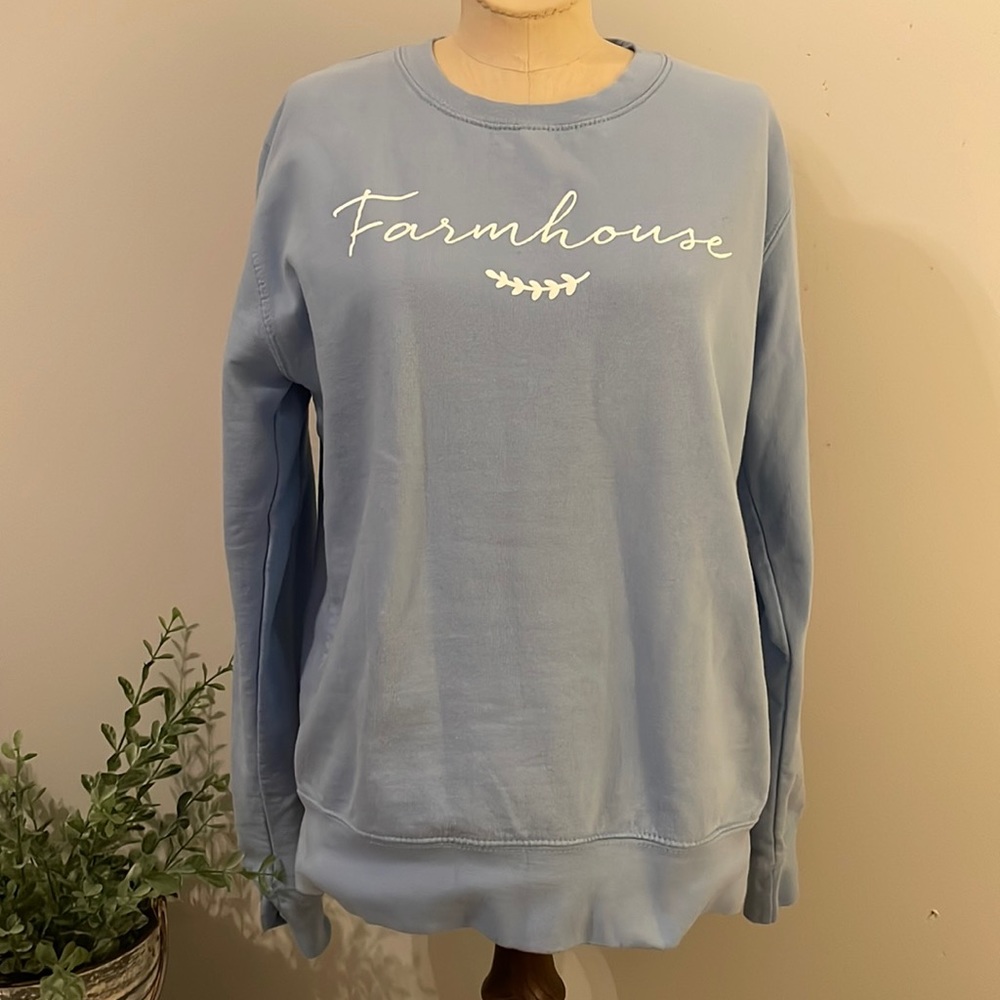 FARMHOUSE Lighr Blue Sweatshirt-Womens Medium